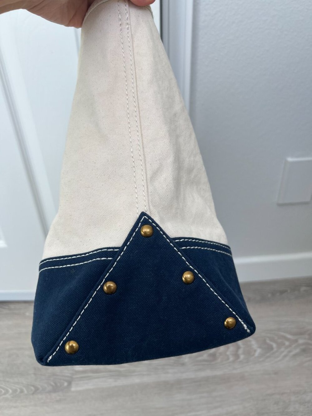 J. Crew medium navy/natural cotton/canvas Montauk tote (NWT) - Picture 2 of 8